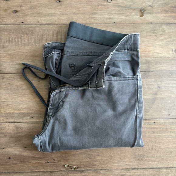 Uniqlo Jean-style twill pant - Picture 1 of 4